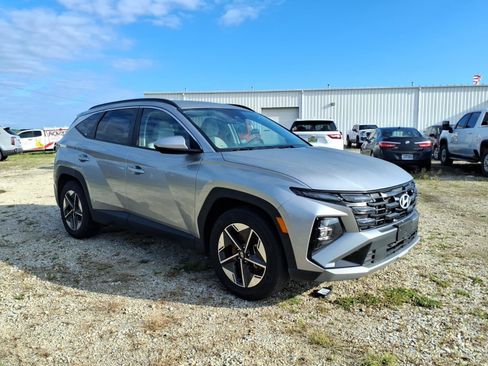 Used 2025 Hyundai Tucson SEL FWD image 7