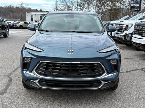 Certified 2024 Buick Encore GX Preferred image 3