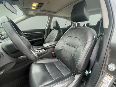 Used 2021 Nissan Altima 2.5 SL AWD/4WD image 7