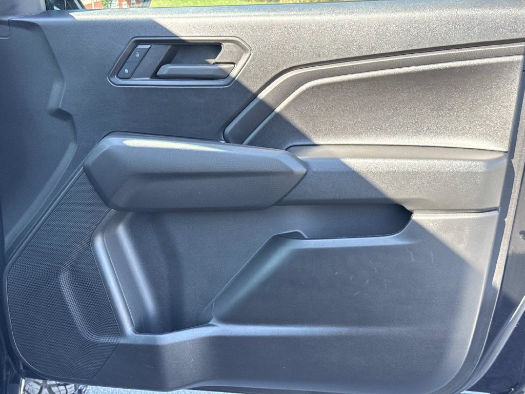 Used 2024 Chevrolet Colorado Trail Boss w/ Advanced Trailering Package AWD/4WD image 18
