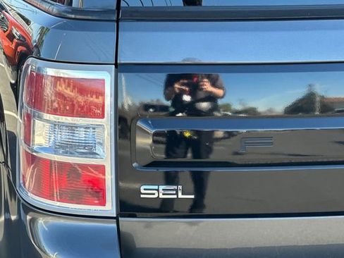 Used 2017 Ford Flex SEL w/ Equipment Group 202A FWD image 33