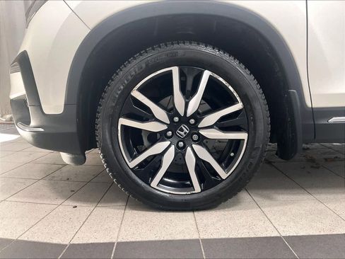 Used 2019 Honda Pilot Elite image 7