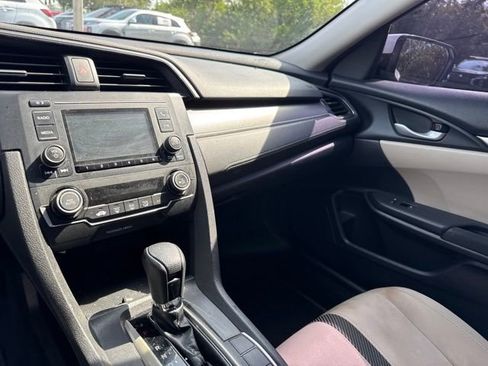 Used 2018 Honda Civic LX image 10