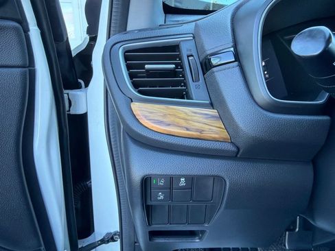 Used 2018 Honda CR-V EX image 17