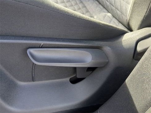 Certified 2025 Volkswagen Tiguan S image 18