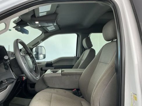 Used 2020 Ford F350 XLT w/ XLT Value Package AWD/4WD image 9