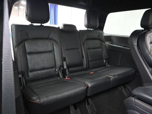 Certified 2025 Lincoln Navigator Black Label AWD/4WD image 28