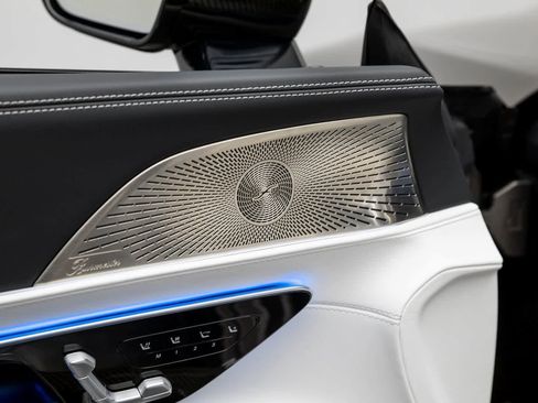 Used 2025 Mercedes-Benz SL 63 AMG 4MATIC image 26