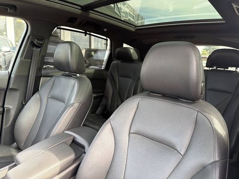 Used 2019 Audi Q7 2.0T Premium Plus w/ Premium Plus Package AWD/4WD image 37