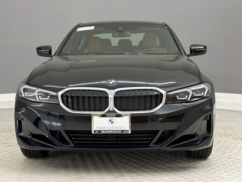 Used 2023 BMW 330i Sedan w/ Driving Assistance Package RWD image 6