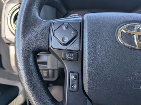 Used 2019 Toyota Tacoma SR5 image 17