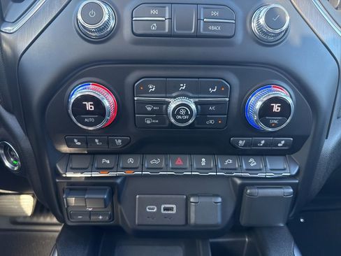 Used 2021 GMC Sierra 1500 AT4 w/ AT4 Value Package image 23