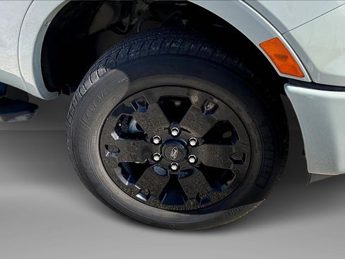 Used 2022 Ford Ranger XLT w/ Equipment Group 301A Mid image 9