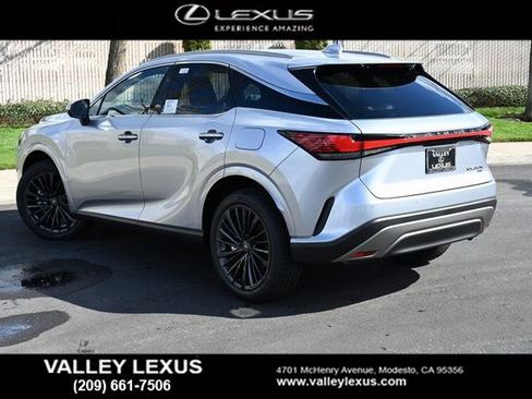 New 2026 Lexus RX 450h AWD image 4