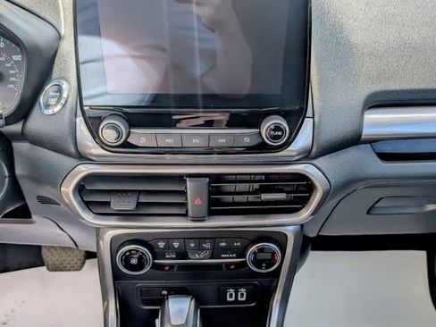 Used 2022 Ford EcoSport SE AWD/4WD image 11