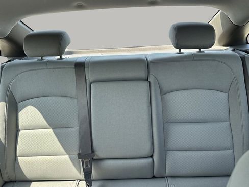 Used 2025 Chevrolet Malibu LT FWD image 11