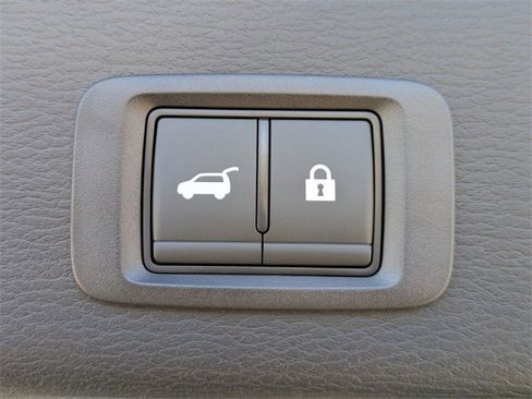 New 2025 Mitsubishi Outlander SEL image 14