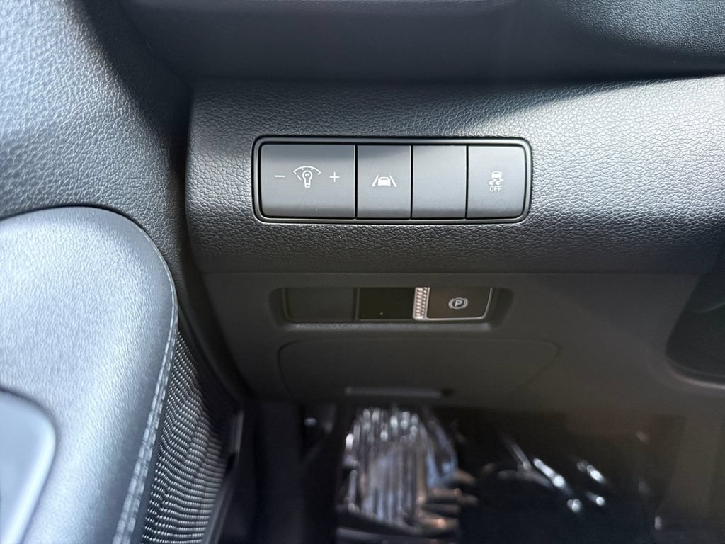 Used 2021 Hyundai Santa Fe SEL AWD/4WD image 26