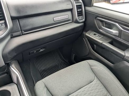 Used 2025 RAM 1500 Big Horn AWD/4WD image 16