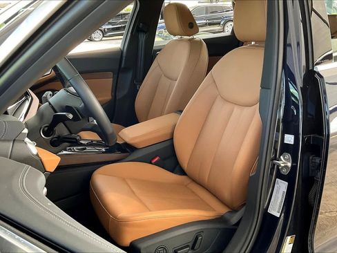 Used 2025 Audi A5 2.0T Premium w/ Convenience Package image 8