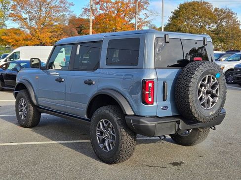New 2025 Ford Bronco Badlands AWD/4WD image 3