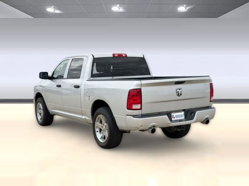 Used 2017 RAM 1500 Express w/ Express Value Package image 3