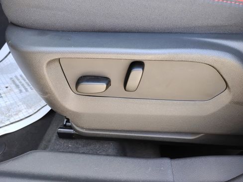 Used 2023 Buick Envision Essence w/ Sport Touring Package AWD/4WD image 14