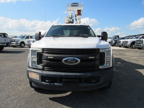 Used 2017 Ford F550 2WD Crew Cab Super Duty image 8