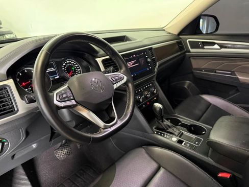 Used 2021 Volkswagen Atlas SE FWD image 11