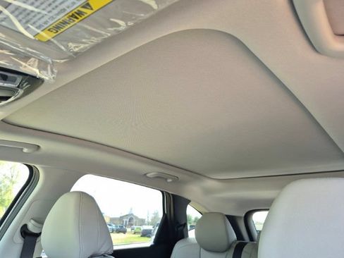 New 2026 Hyundai Tucson Limited FWD image 15
