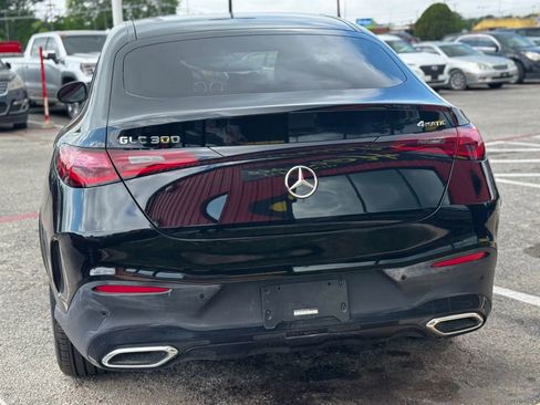 Used 2024 Mercedes-Benz GLC 300 4MATIC w/ AMG Line image 5