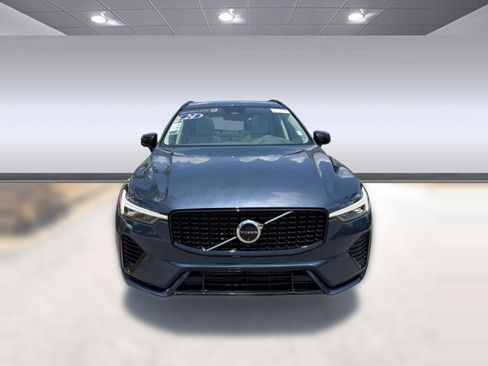 Used 2024 Volvo XC60 T8 Plus w/ Climate Package AWD/4WD image 6