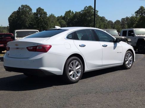 Used 2024 Chevrolet Malibu LT FWD image 3