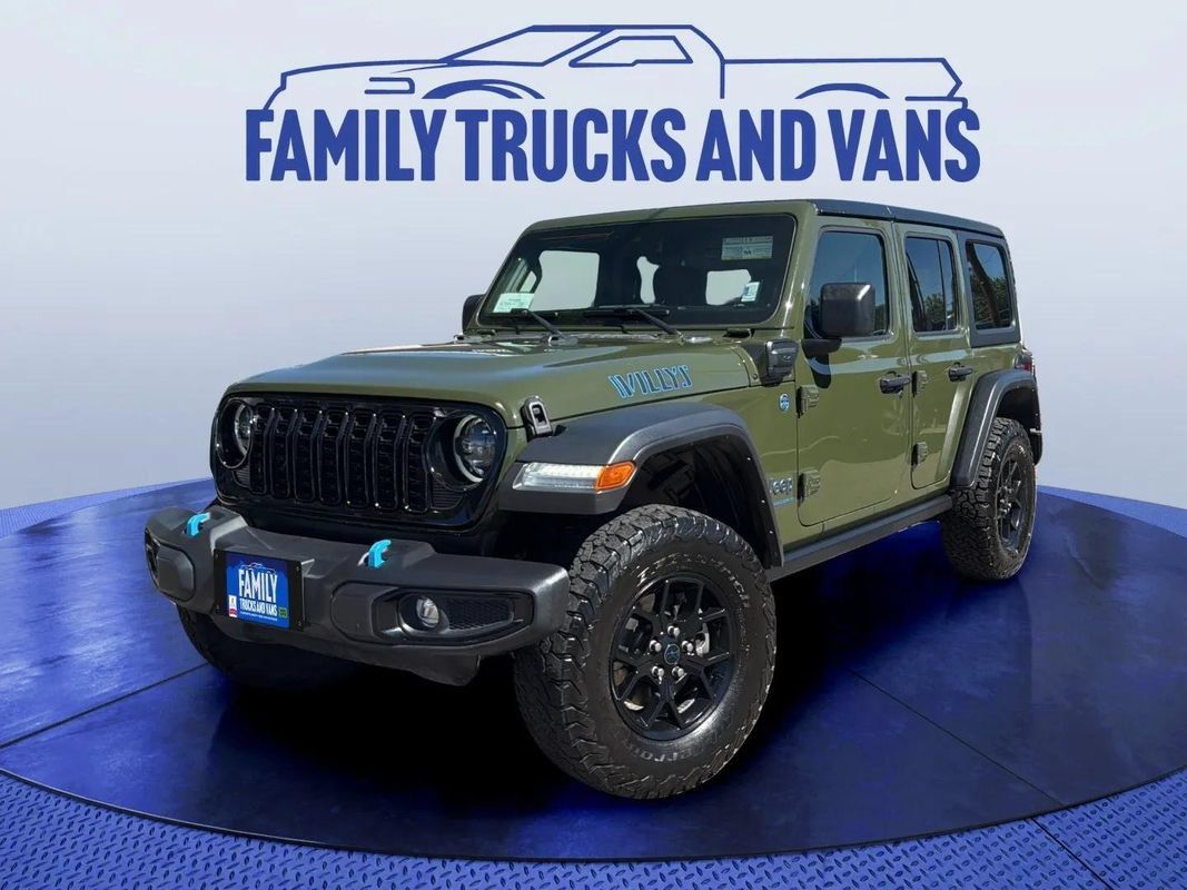 Used 2024 Jeep Wrangler Unlimited AWD/4WD image 1