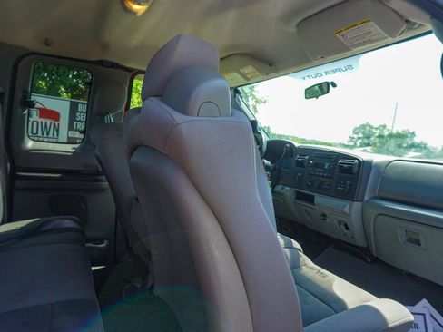 Used 2005 Ford F250 Lariat AWD/4WD image 17
