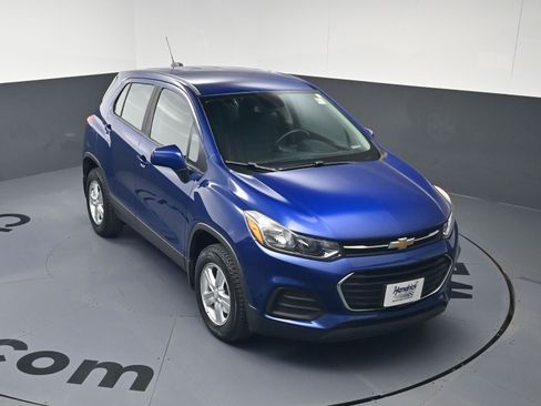 Used 2017 Chevrolet Trax LS w/ LPO, Protection Package image 30