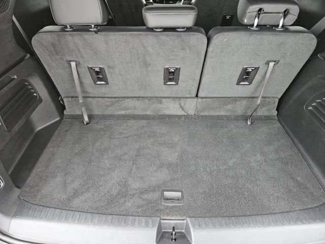 Used 2026 Buick Enclave Sport Touring FWD image 37