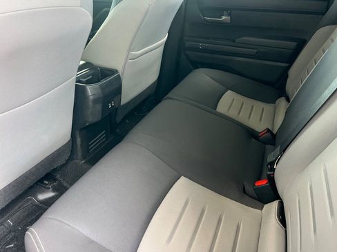 Certified 2024 Toyota Tacoma TRD Off-Road image 9