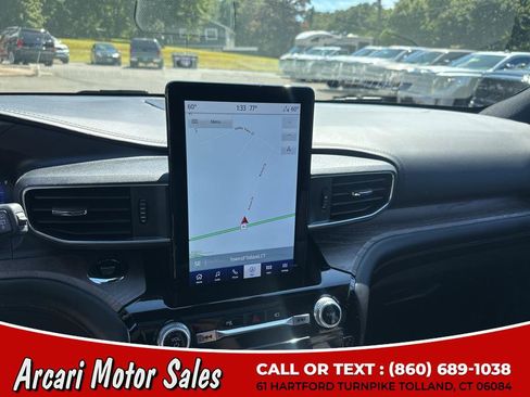 Used 2022 Ford Explorer Platinum w/ Equipment Group 601A image 23