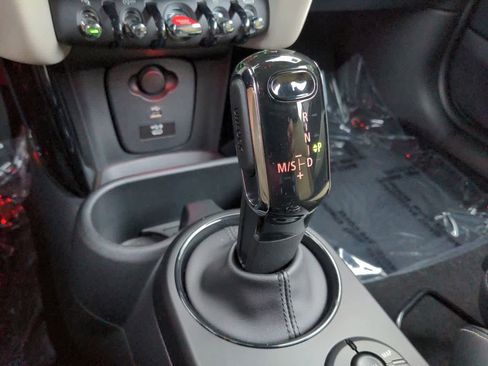 Certified 2022 MINI Cooper S w/ Driver Assistance Package image 30