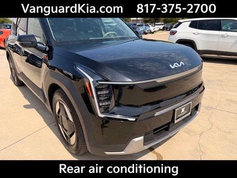 Used 2024 Kia EV9 Wind AWD/4WD image 5