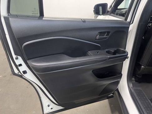 Used 2023 Honda Passport TrailSport image 19