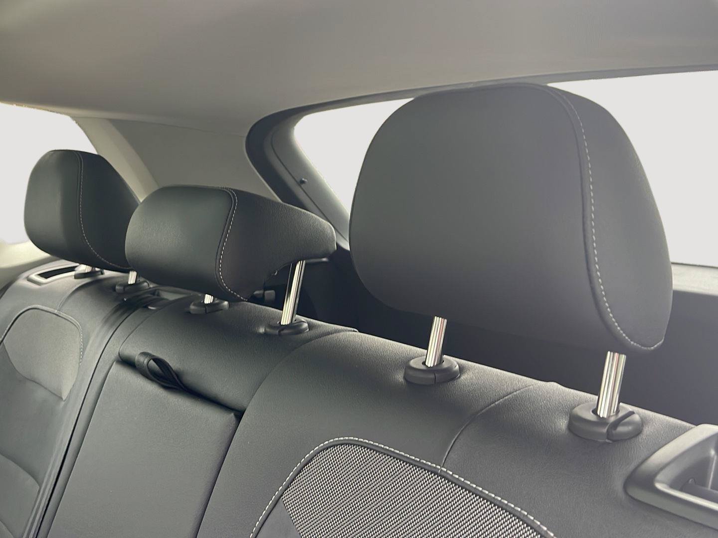 New 2026 Volkswagen Taos SE AWD/4WD image 15