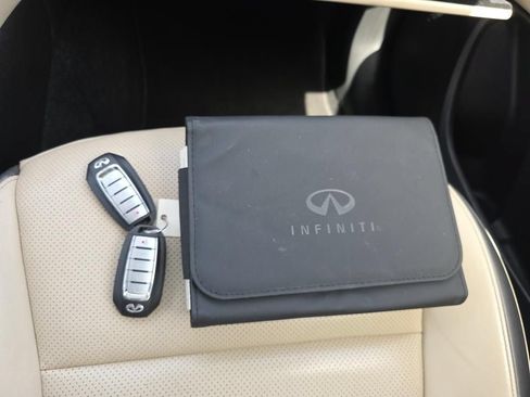 Certified 2022 INFINITI QX50 Luxe FWD image 6