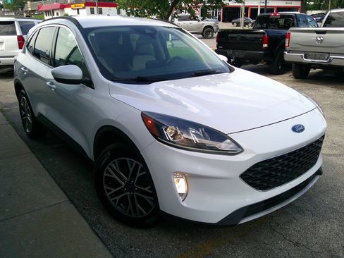 Used 2020 Ford Escape SEL AWD/4WD image 4