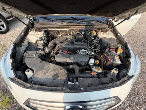 Used 2015 Subaru Outback 2.5i Premium AWD/4WD image 41