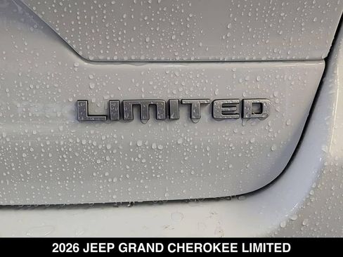 New 2026 Jeep Grand Cherokee Limited AWD/4WD image 11