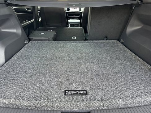 New 2025 Volkswagen Atlas Cross Sport SEL R-Line image 13