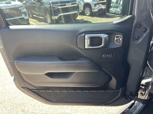 Used 2020 Jeep Wrangler Unlimited Rubicon image 29