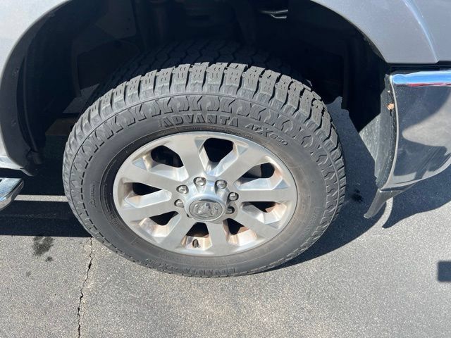 Used 2022 RAM 2500 Laramie AWD/4WD image 10